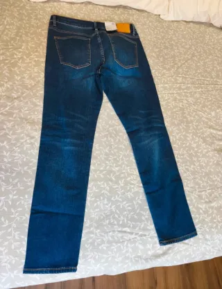 Pantalón Sfera brillo talla 40