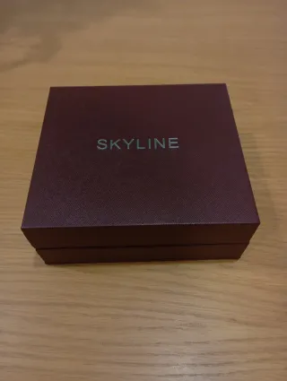 Estuche Skyline: Reloj, Bolígrafo y Llavero