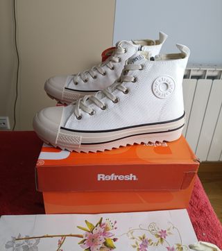 Zapatillas altas Refresh blancas talla 39