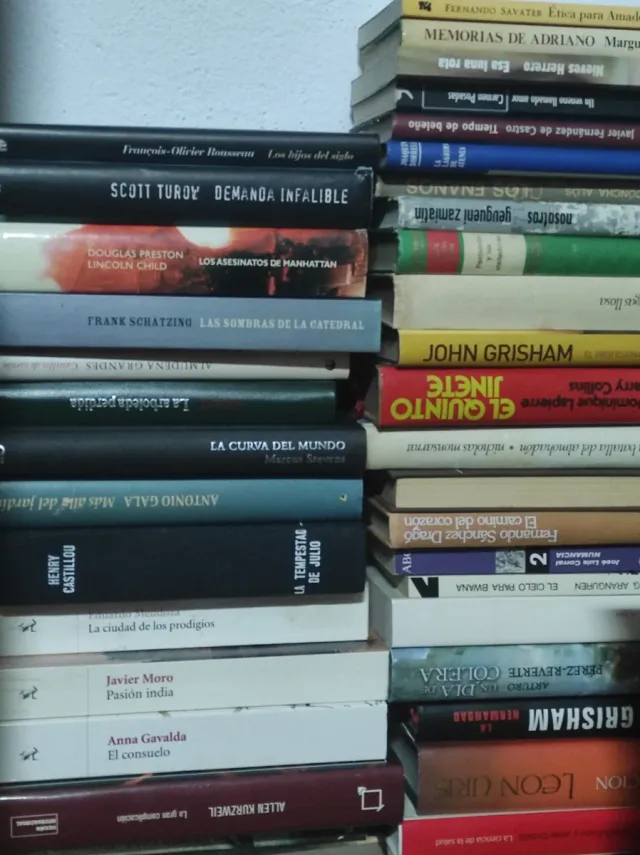 Libros, Novelas y Ensayos a 1€ (PEDIDO MÍNIMO 5€)