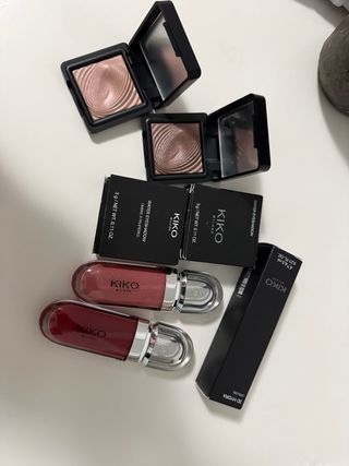 Lote Maquillaje Kiko Milano: Sombras y Labiales