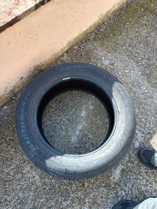 2 Neumáticos BRIDGESTONE 215/60R17