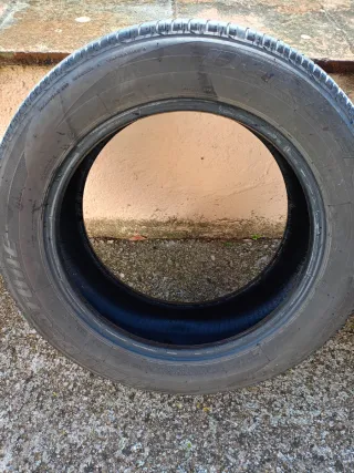 2 Neumáticos BRIDGESTONE 215/60R17