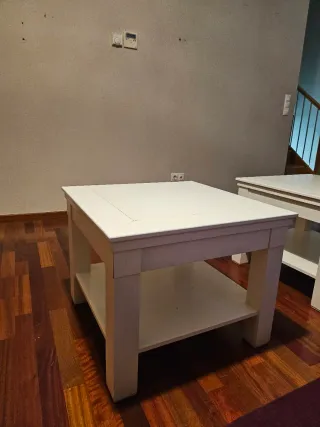 2 Mesas de centro de madera maciza combinables