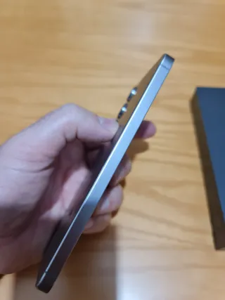 Samsung Galaxy S25 Plus