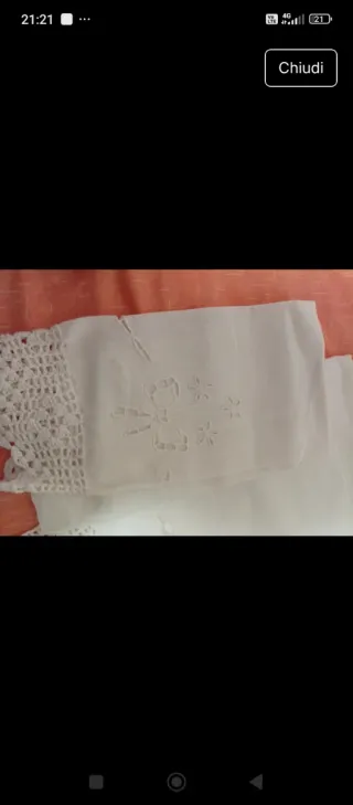 Coppia Asciugamani Lino Ricamato