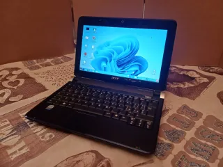 Netbook Acer Aspire One D150 Nero