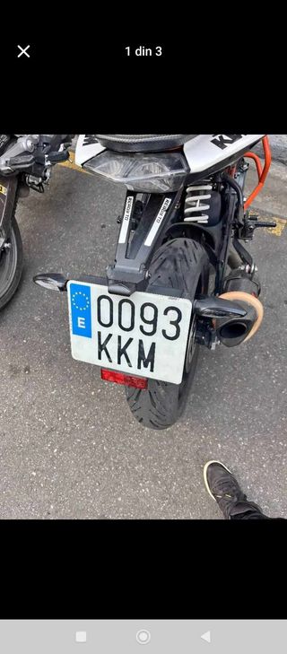 Audi A6 2008 i moto KTM 125