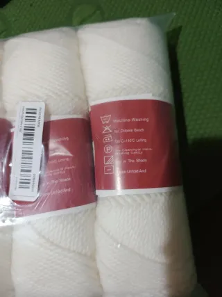 Gomitoli lana bianca alpaca