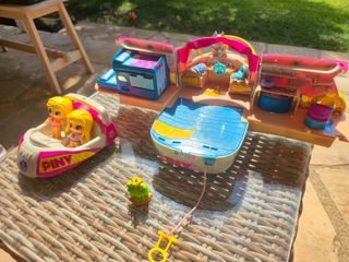 Yate Pinypon con figuras y accesorios