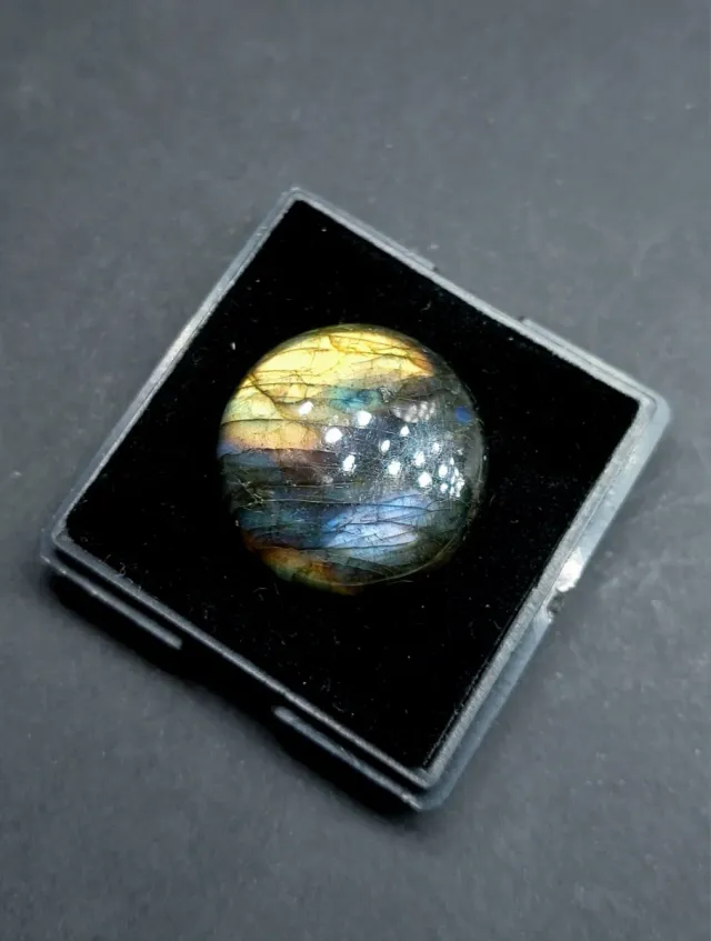 Piedra Labradorita LB44