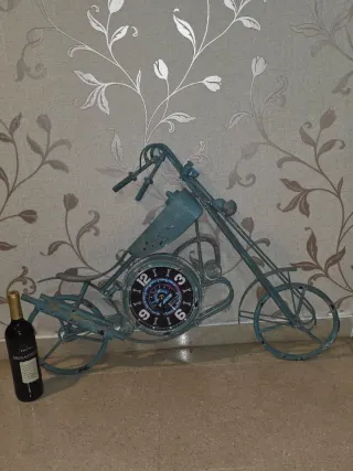 Moto Decorativa antigua