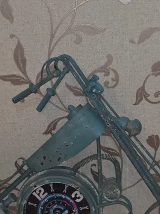 Moto Decorativa antigua