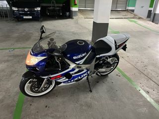 SUZUKI GSX-R 600