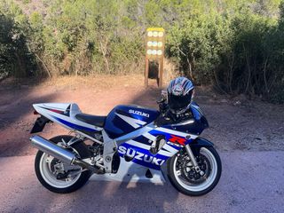 SUZUKI GSX-R 600
