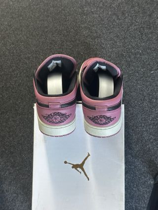 Nike Jordan 1 Low Tg 42 Gelso