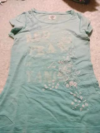 Camiseta manga corta con bordado