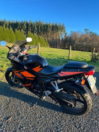 Daelim Roadwin 125 R FI 2007