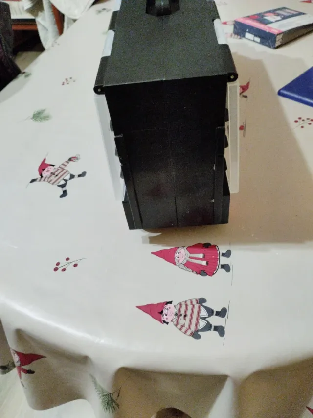 Camión de transporte azul