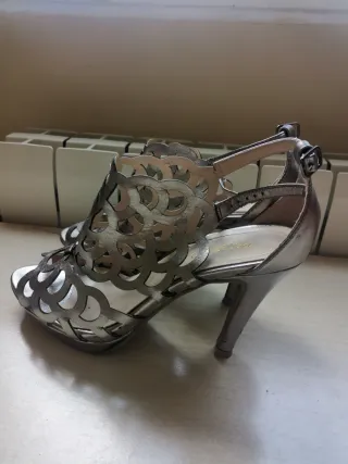 Sandalias fiesta plateadas talla 39