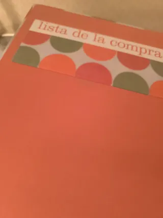 Libro de cocina con cuaderno
