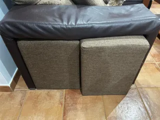 Sofá con puff