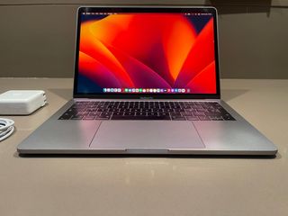 MacBook Pro 13” 2017 Gris espacial