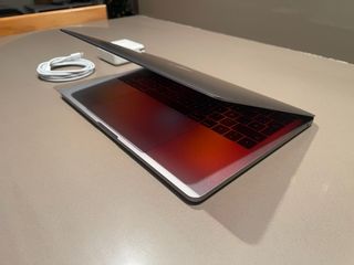 MacBook Pro 13” 2017 Gris espacial