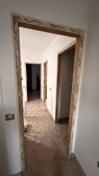Instalación puertas y suelo laminado
