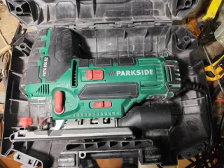 Sierra caladora Parkside PSTK 800 B2