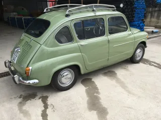 SEAT 800 1964