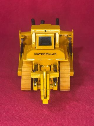 Miniatura Tractor Cadenas Caterpillar D10