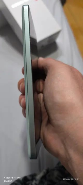 Xiaomi 13T Pro ( para piezas ) Pantalla impecable.