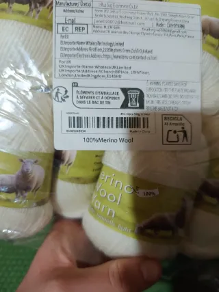 10 Gomitoli Lana Merino 100% Bianco