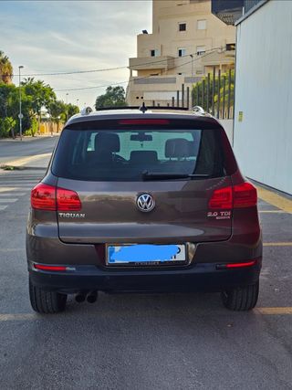 Volkswagen Tiguan 2012