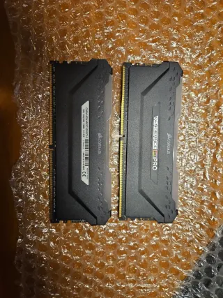 Memoria RAM Corsair Vengeance Pro (2x8GB) 16GB