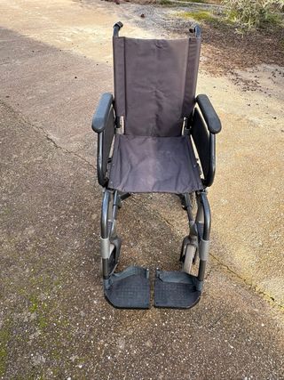 Silla bañera, silla ruedas y silla water