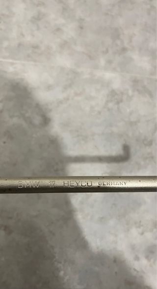 Llave de ruedas 17 original bmw