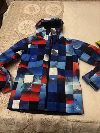 Chaqueta Quiksilver Talla 12 niño