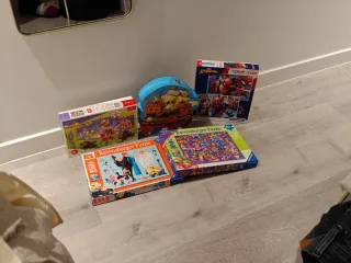 Lote de 5 Puzzles Ravensburger y más