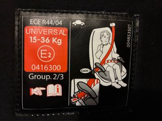 Alzador coche Safety 1st universal