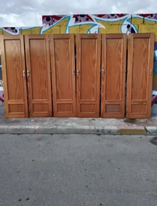 Puertas de armario de madera (6 unidades)