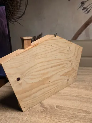 Estantería de madera casa