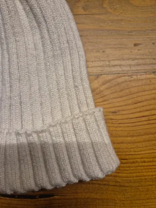 Gorro de lana con pompón gris talla 1-2 años