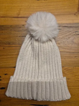 Gorro de lana con pompón gris talla 1-2 años