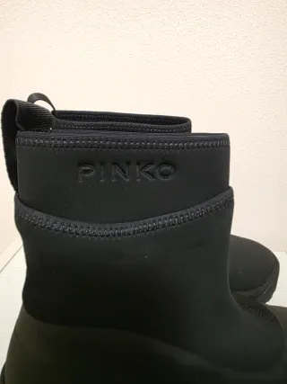 Stivaletti Pinko Neri