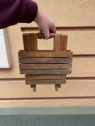 Mesita/taburete plegable de madera