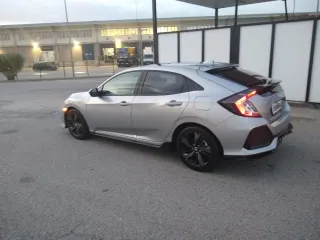 Honda Civic 1.5 VTEC Turbo Sport Plus 182cv.