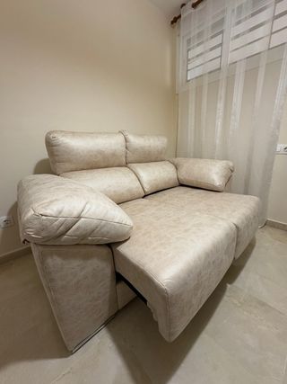 Sofá 2 plazas crema polipiel