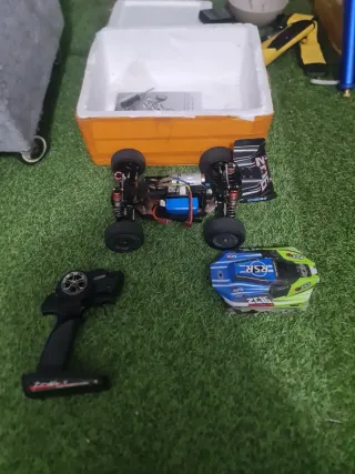 Coche teledirigido RC 2.4G